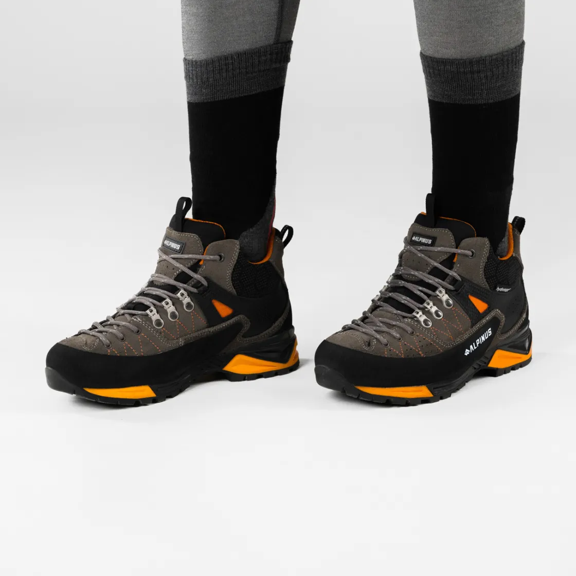 Buty trekkingowe The Ridge Mid Pro<Alpinus Clearance