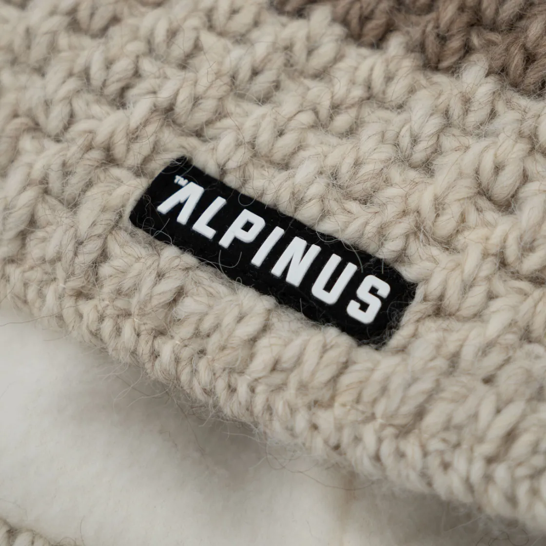 Czapka Luosto<Alpinus Discount